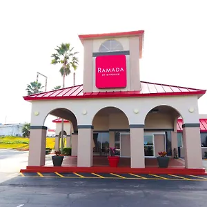 3* Hotel Ramada By Wyndham Orlando South